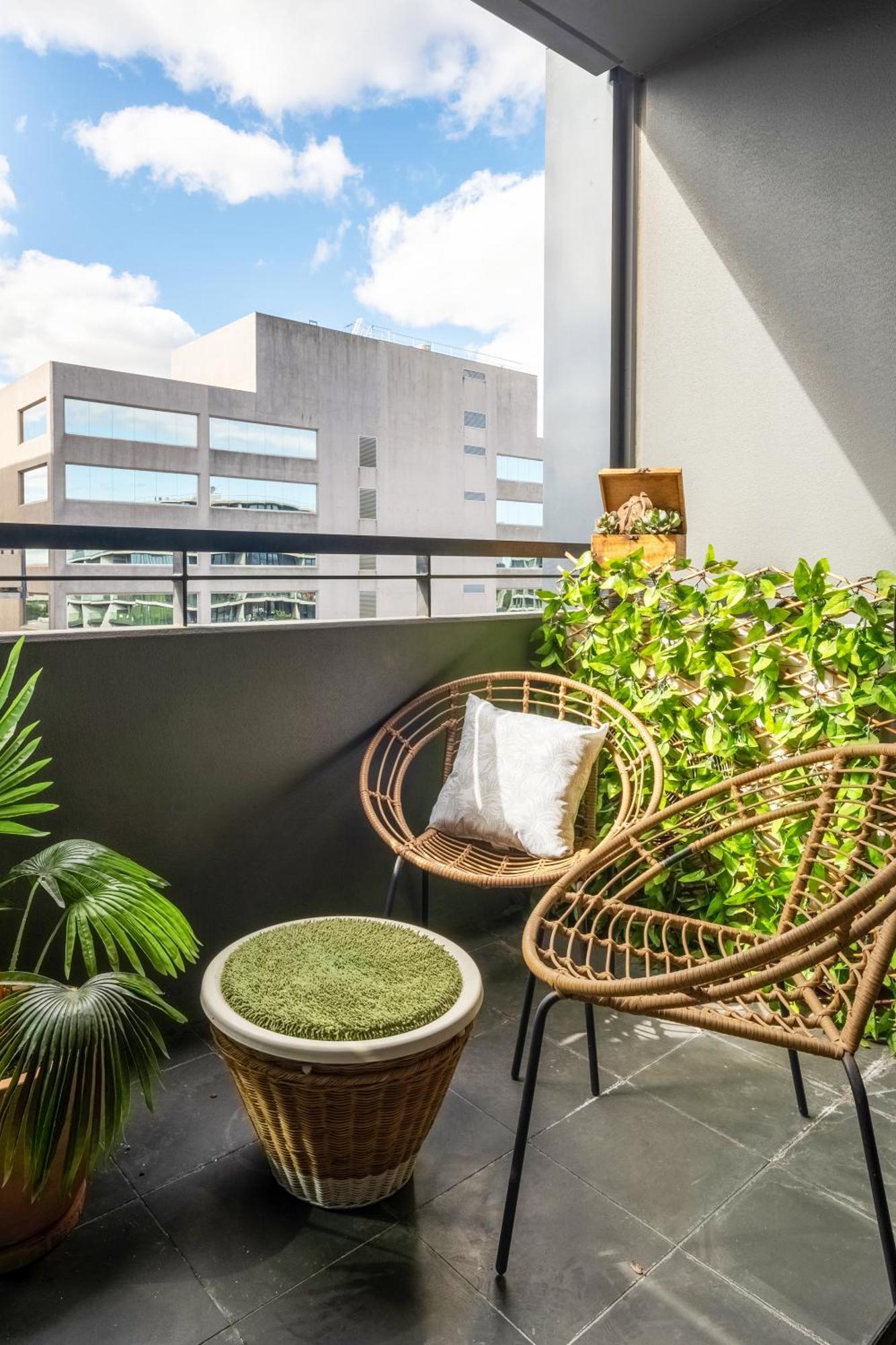 Escape To - Stylish 1 Bedroom-gym - Aircon -balcony