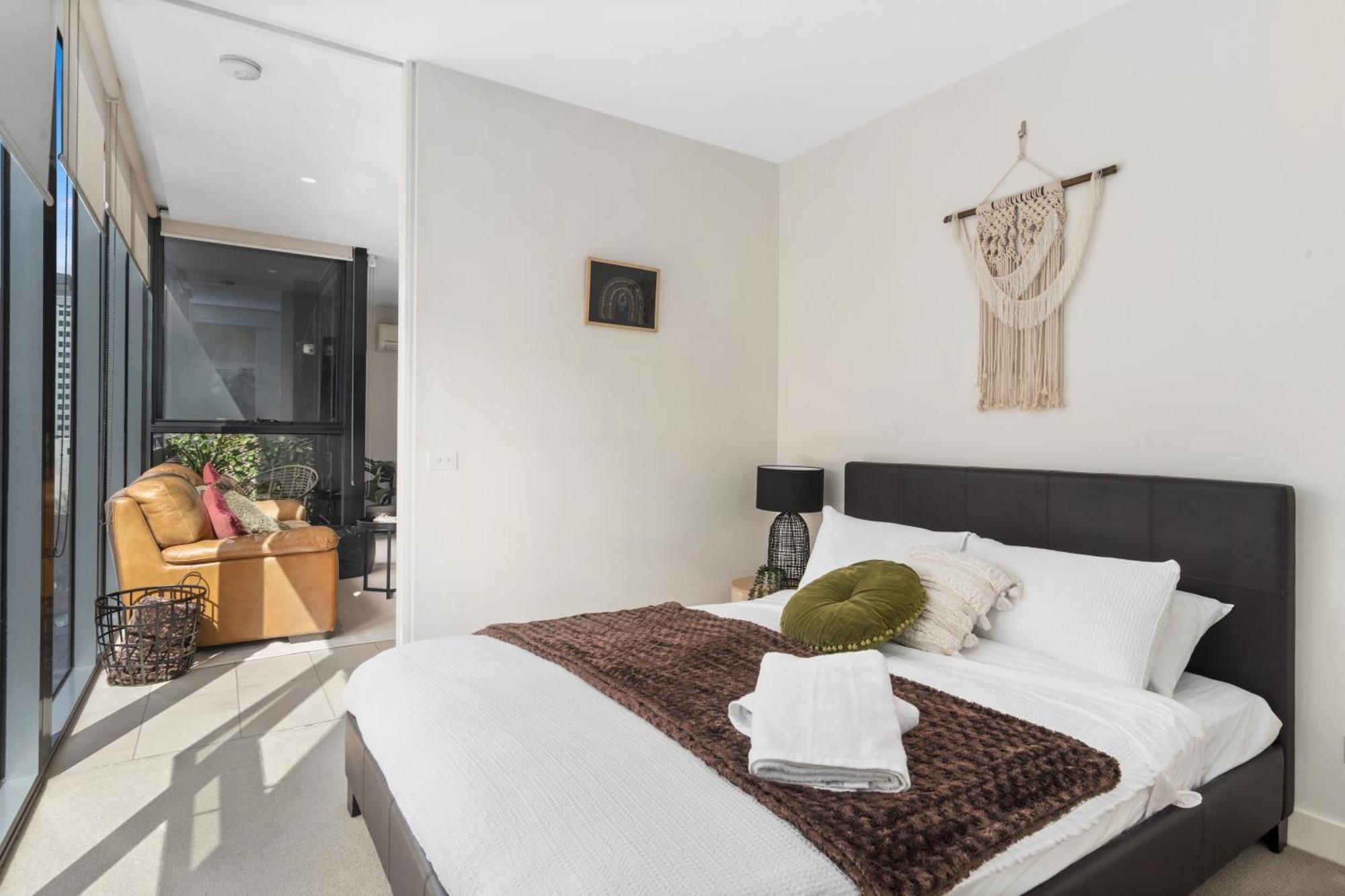 Apartment Escape To - Stylish 1 Bedroom-gym - Aircon -balcony Melbourne