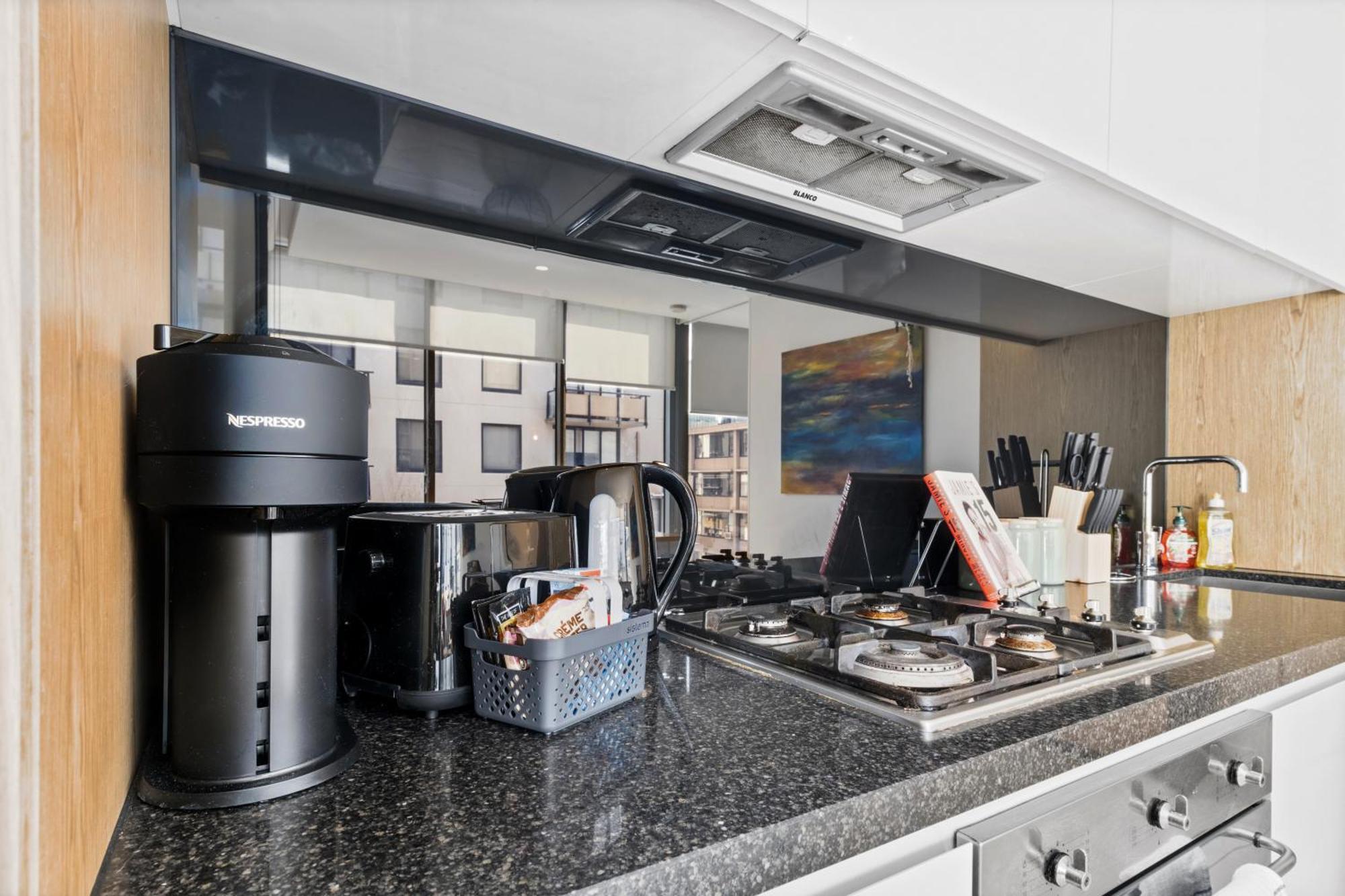Escape To - Stylish 1 Bedroom-gym - Aircon -balcony Melbourne