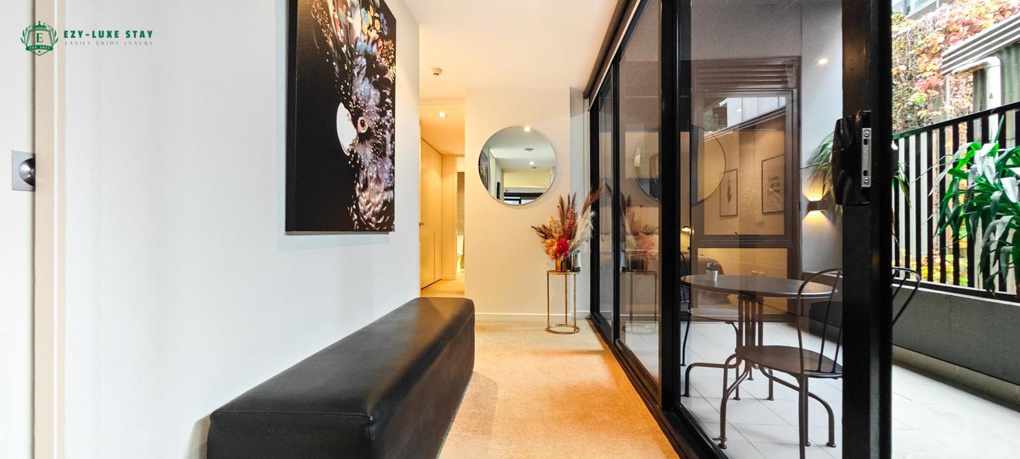 Heart Of Mel East Afl Season Start Apartment *