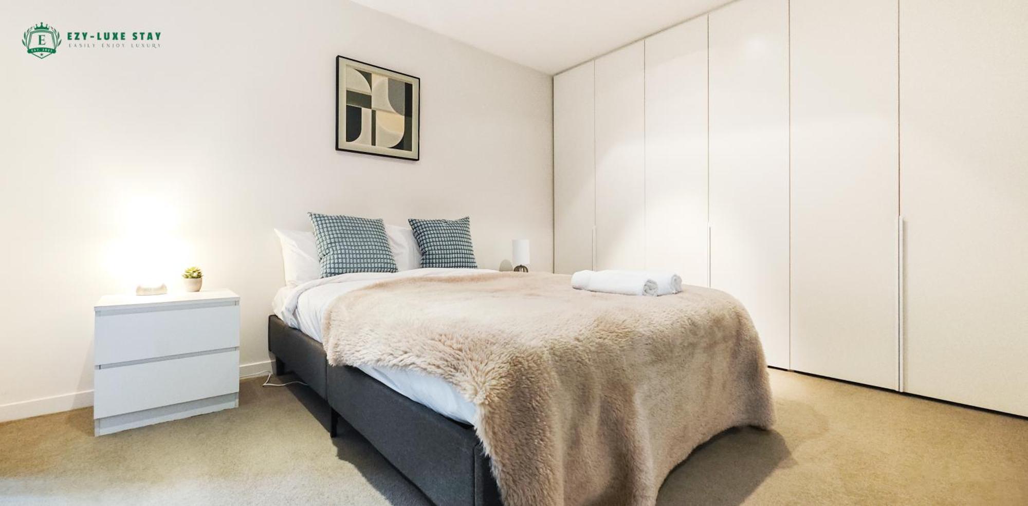 Heart Of Mel East Afl Season Start Apartment