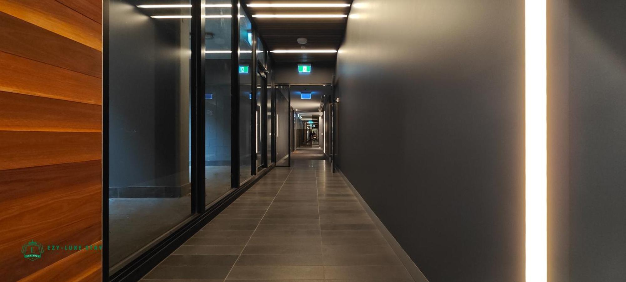 Heart Of Mel East Afl Season Start Apartment