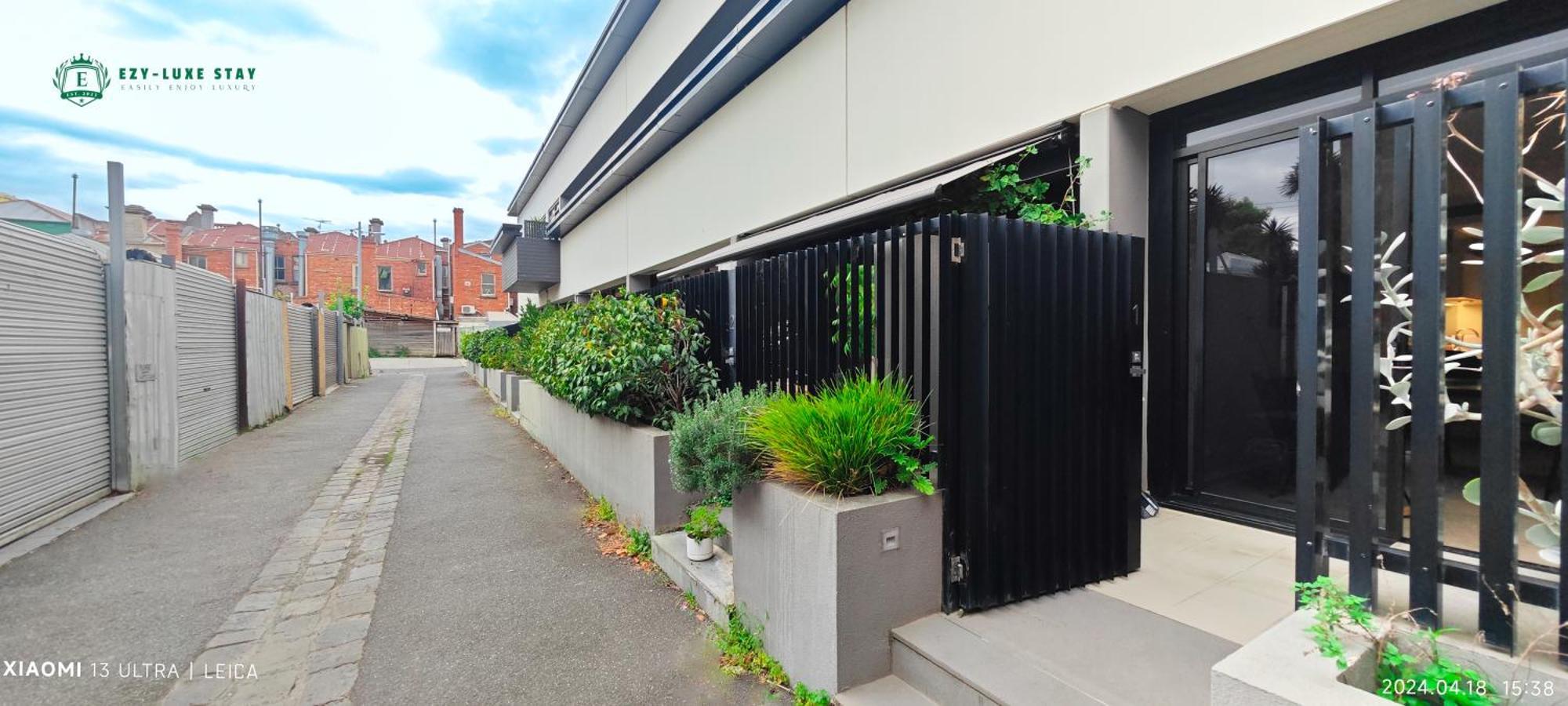 Heart Of Mel East Afl Season Start Apartment *