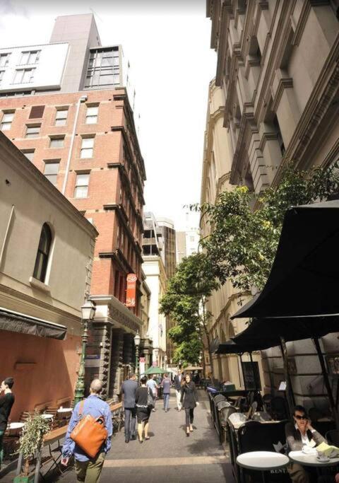 Boutique * Melbourne