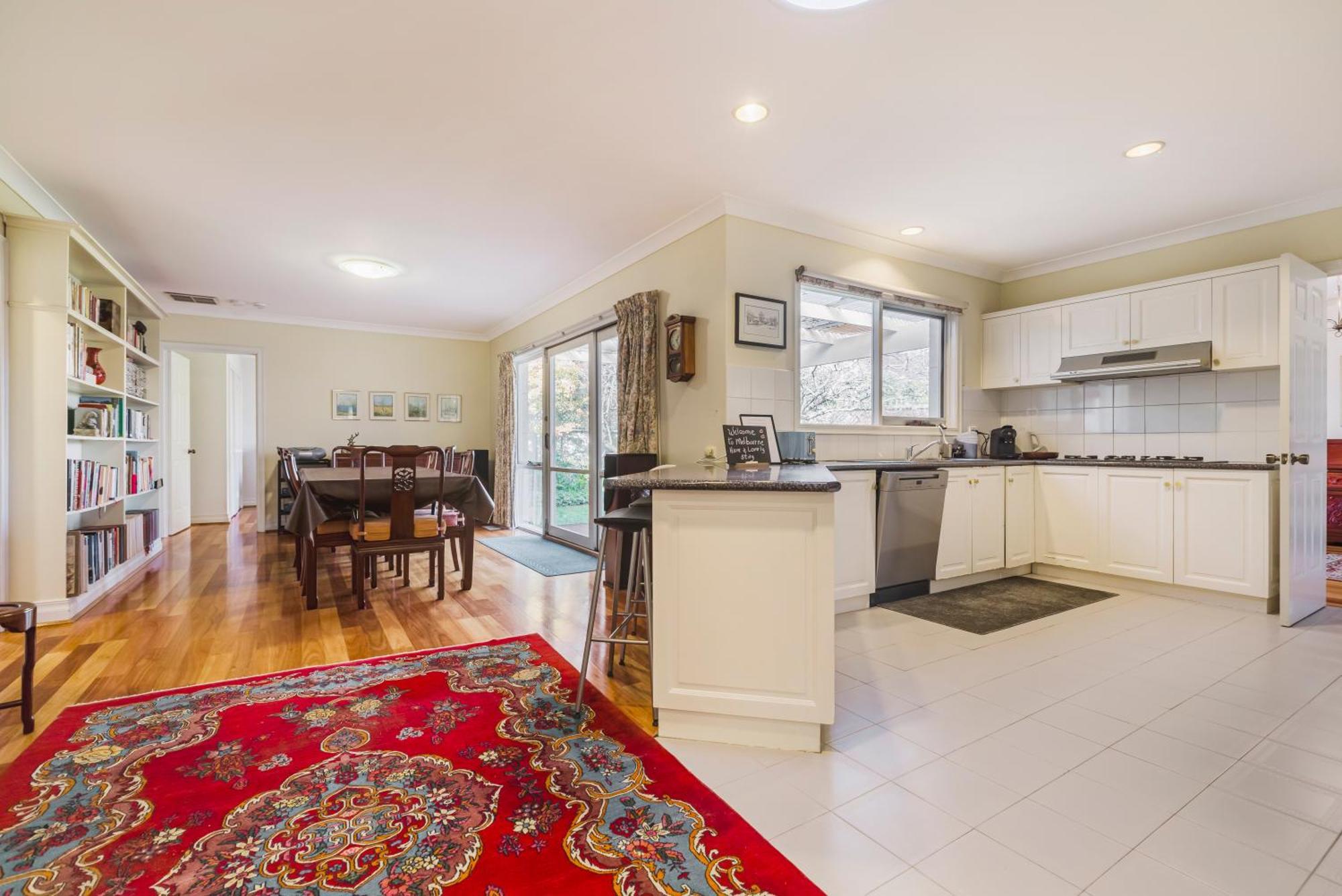 Apartment Family Friendly Art Deco Garden Patio Wifi Wfh Melbourne
