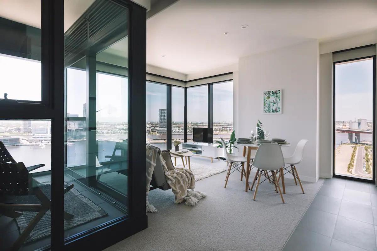 Premier Harbour View & Parking Near Marvel Stadium Apartment Melbourne