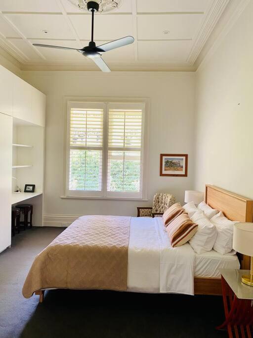 Camberwell's Lyrical Vintage Abode * Melbourne