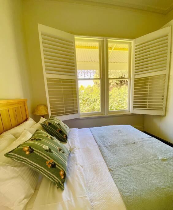 Holiday home Camberwell's Lyrical Vintage Abode Melbourne