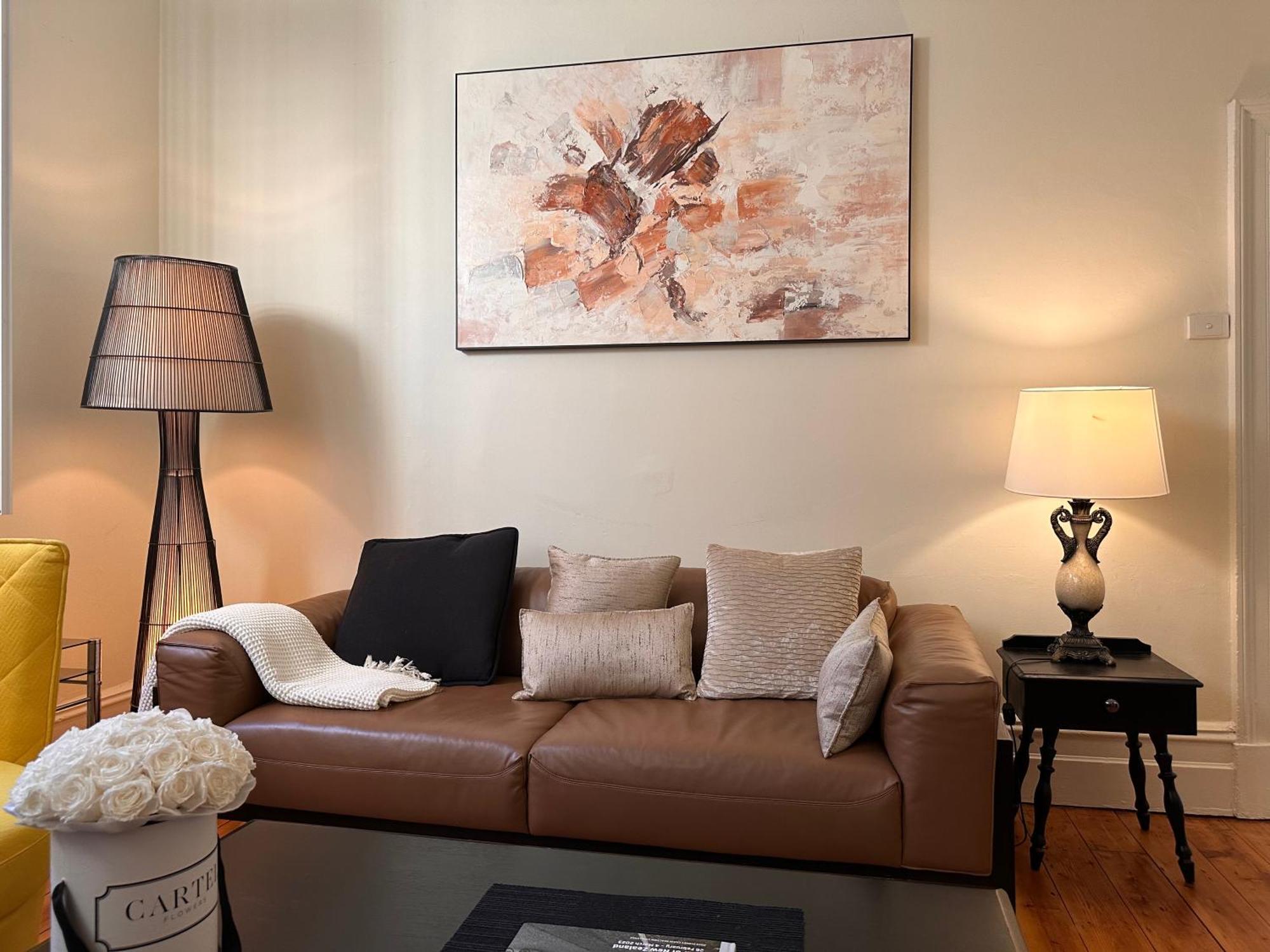 Aramdale Executive Corporate Luxury Living *