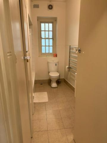 Regents Gate 53 Apartment *