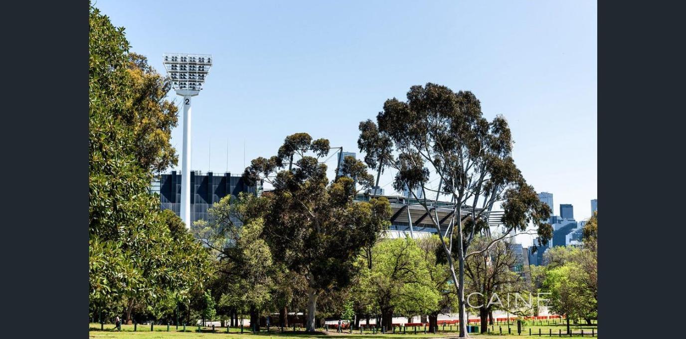 Regents Gate 53 * Melbourne