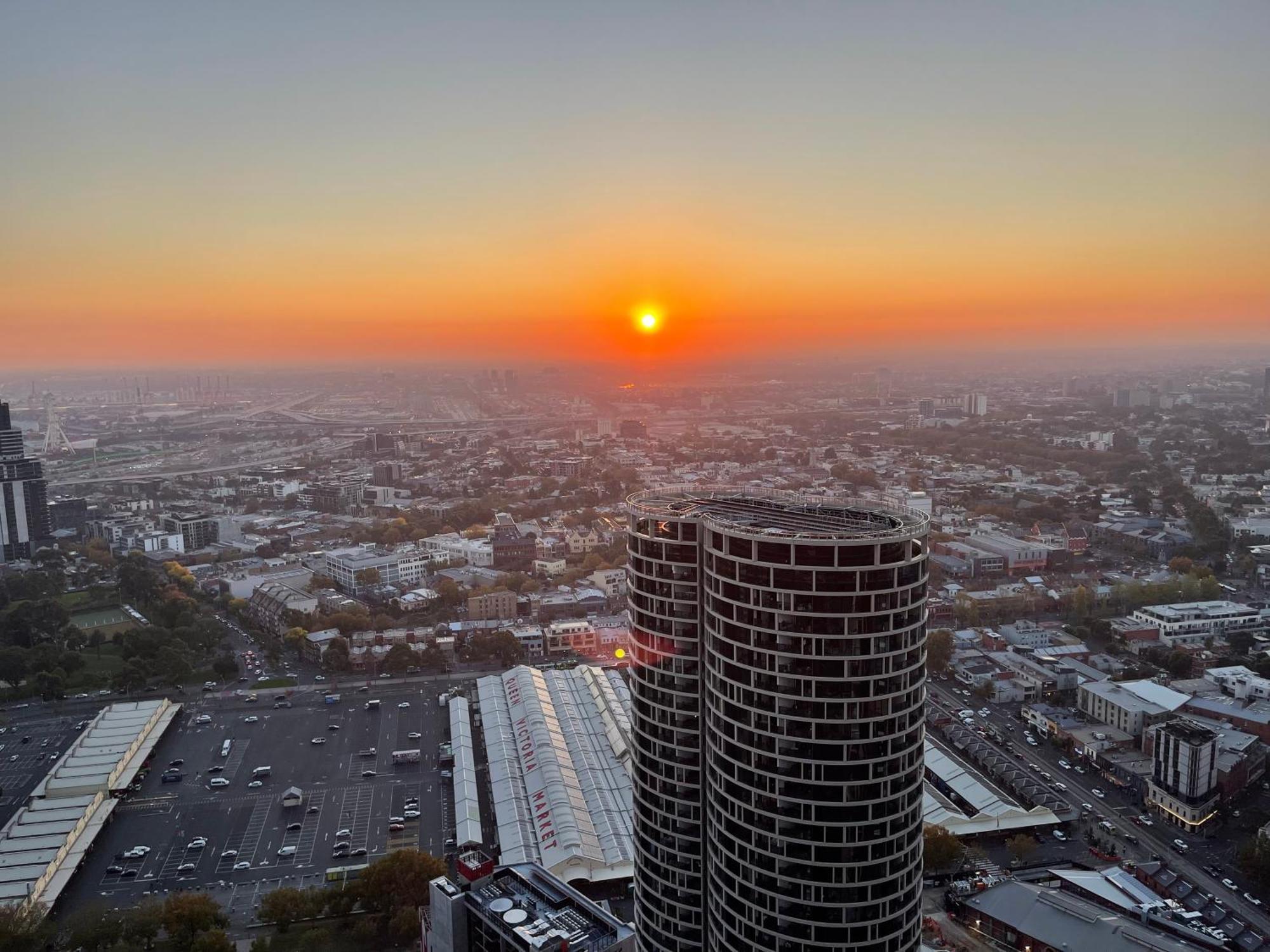 Sky View 1b1b In The Cbd