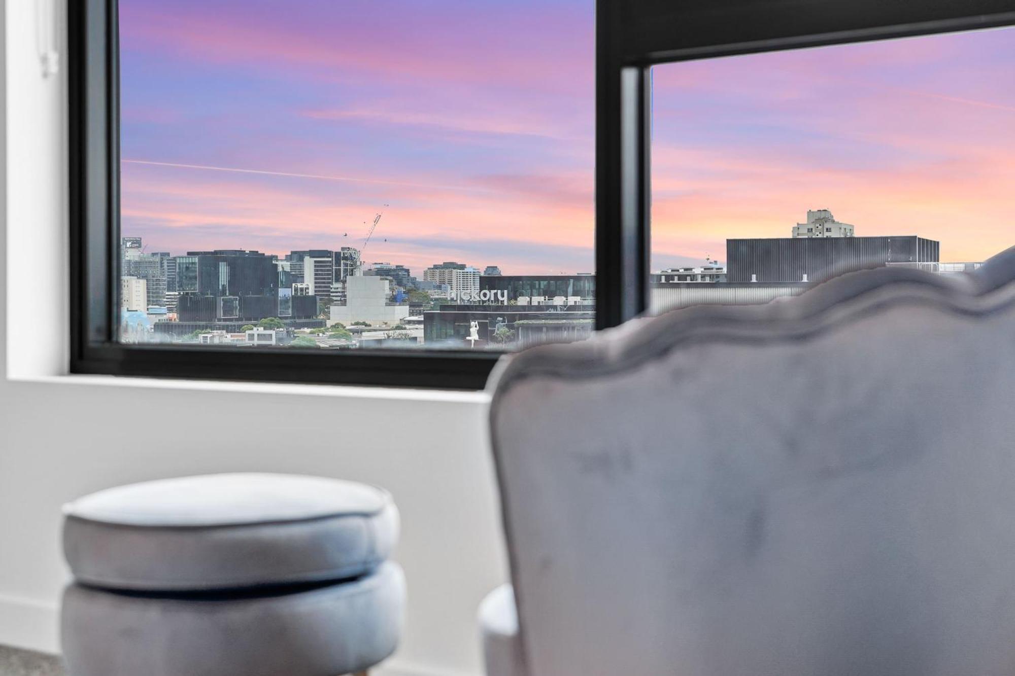 Apartment Southbank Stature Building2 Bedroom