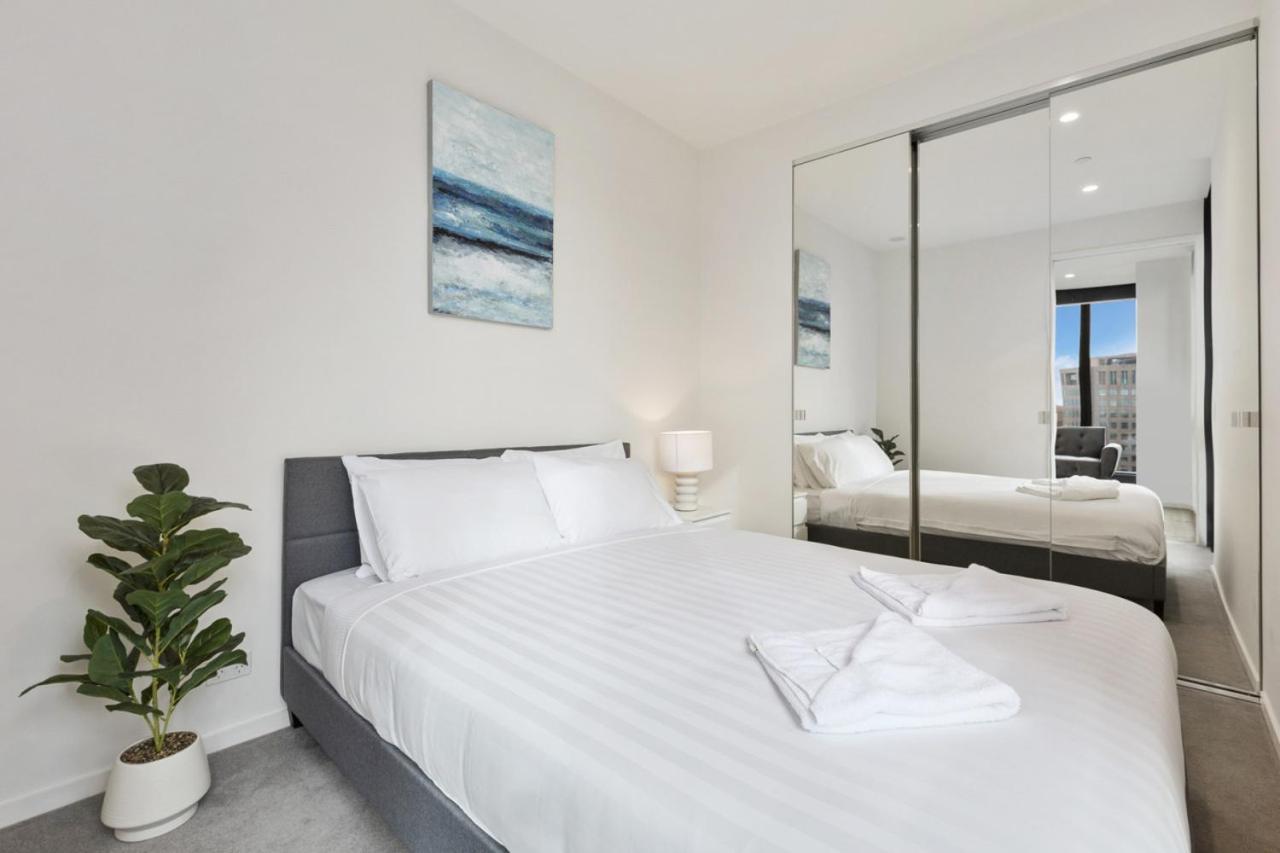 Rare Southbank Gem - 2 Bedroom *