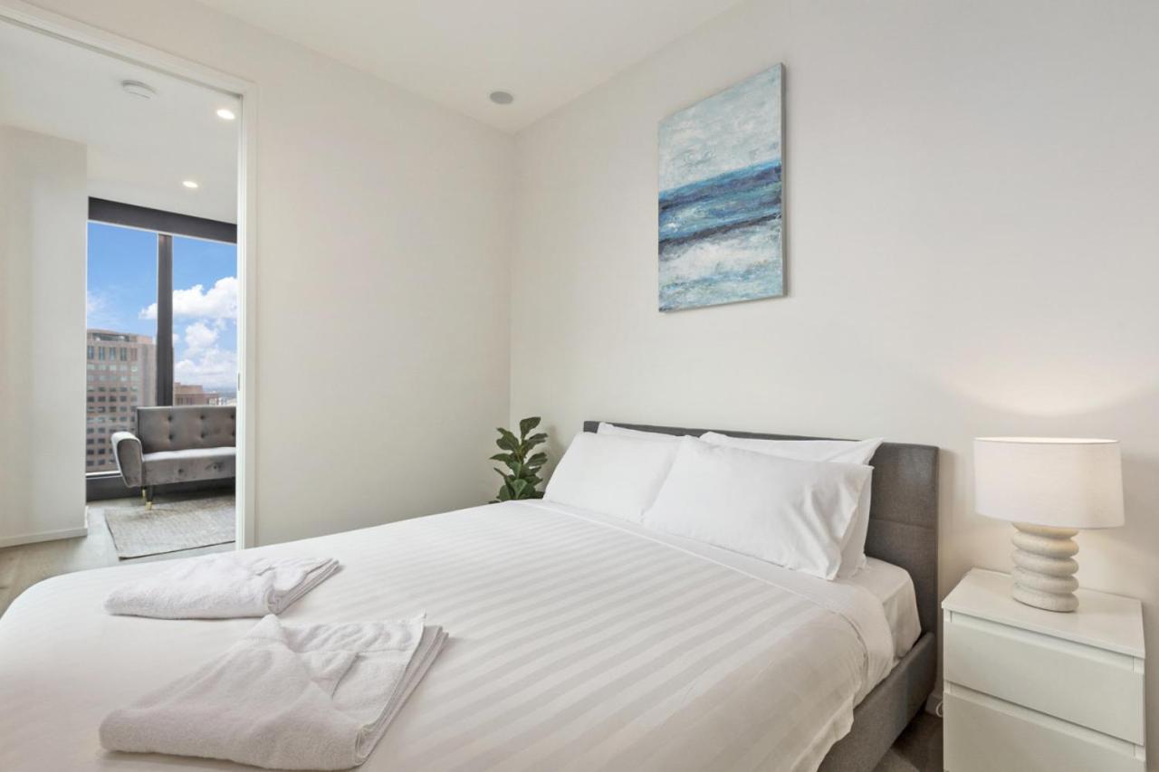 Rare Southbank Gem - 2 Bedroom Melbourne