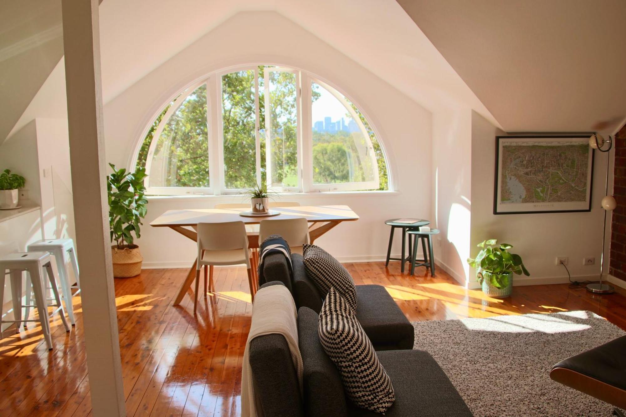 Apartment St Kilda - Have It All! Lake, Bay, City, Stadiums,museums,music,culture!