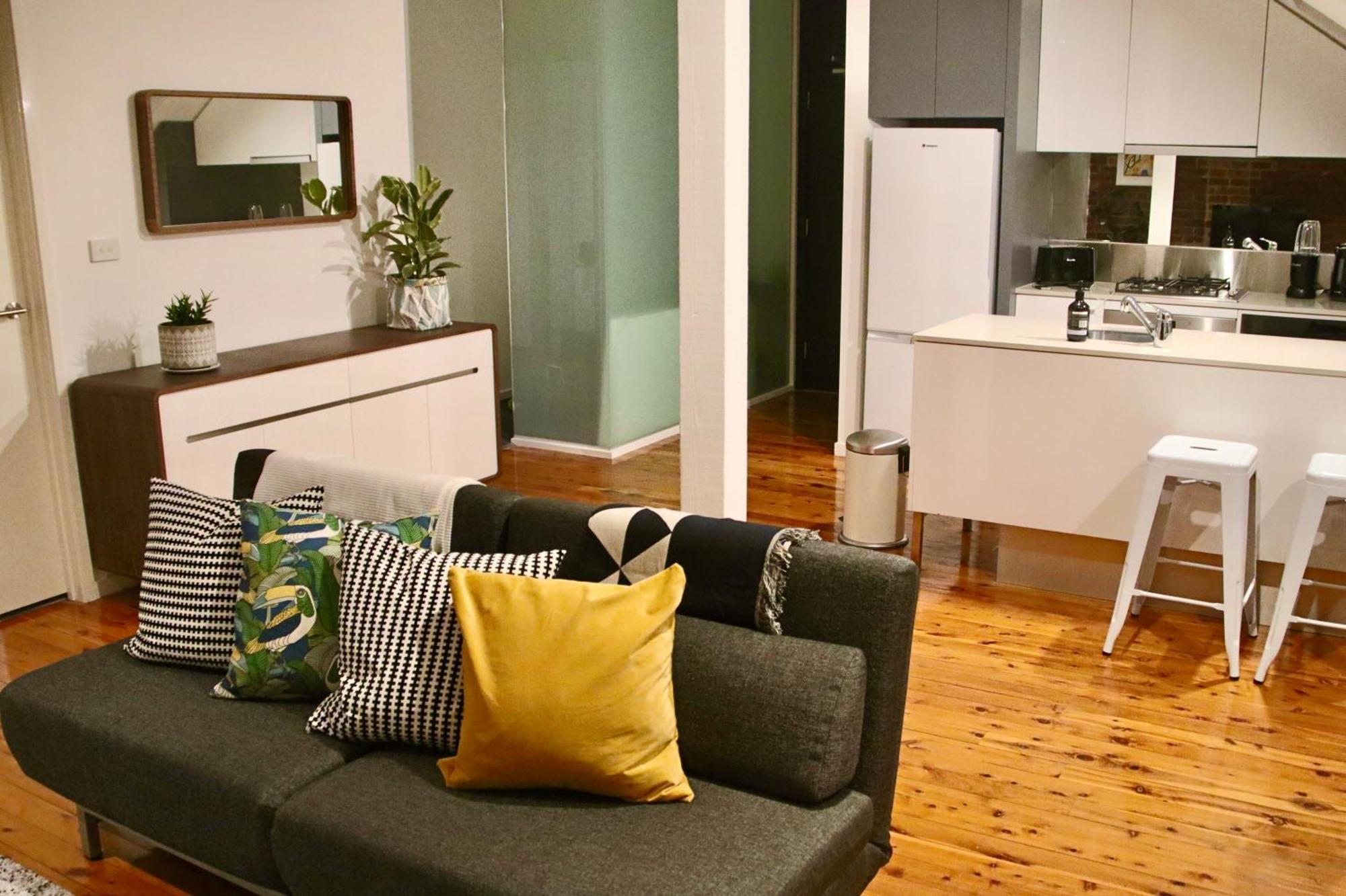 Apartment St Kilda - Have It All! Lake, Bay, City, Stadiums,museums,music,culture! *