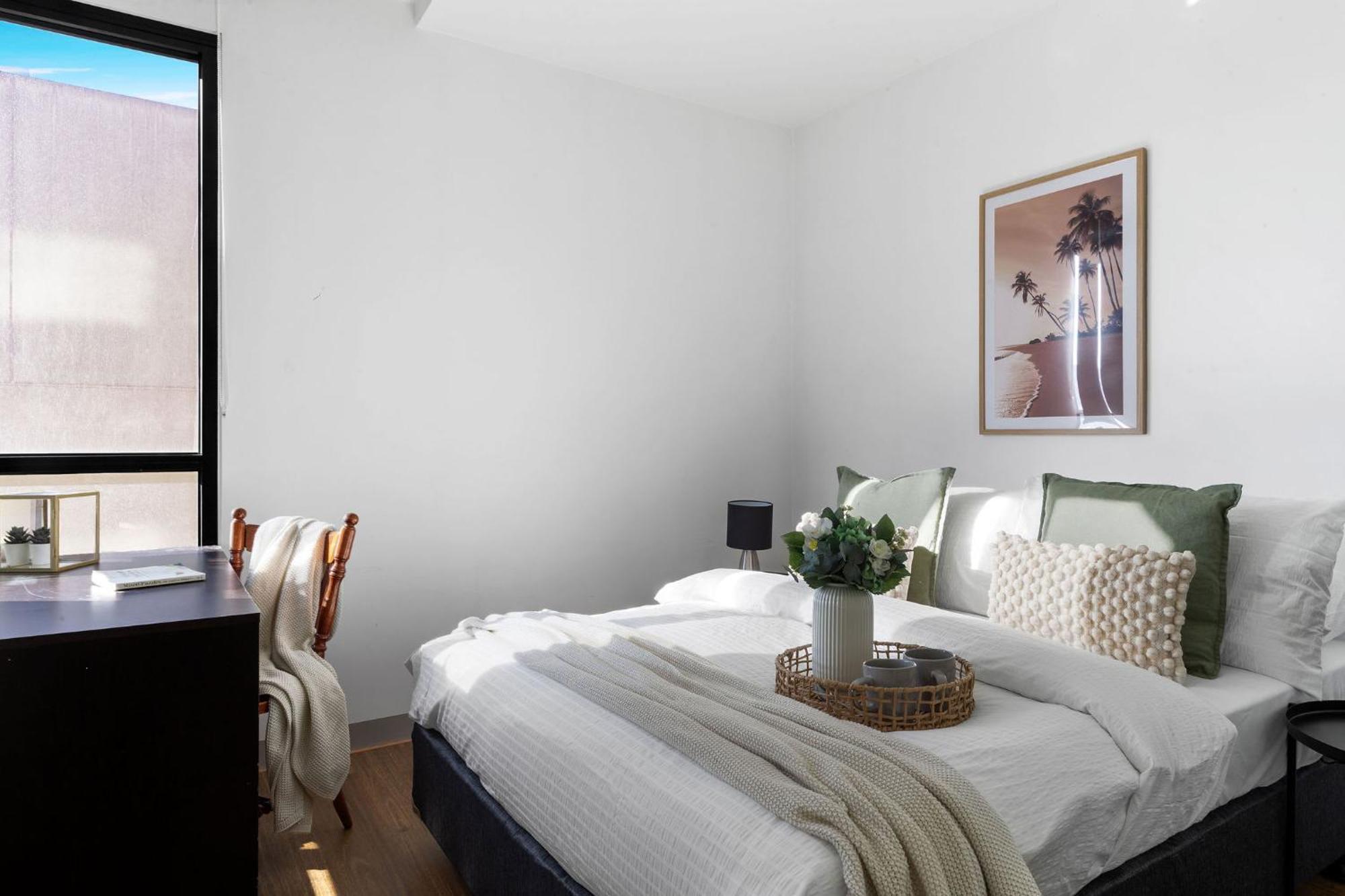 A Chic 2br Near Uni Free Parking Apartment