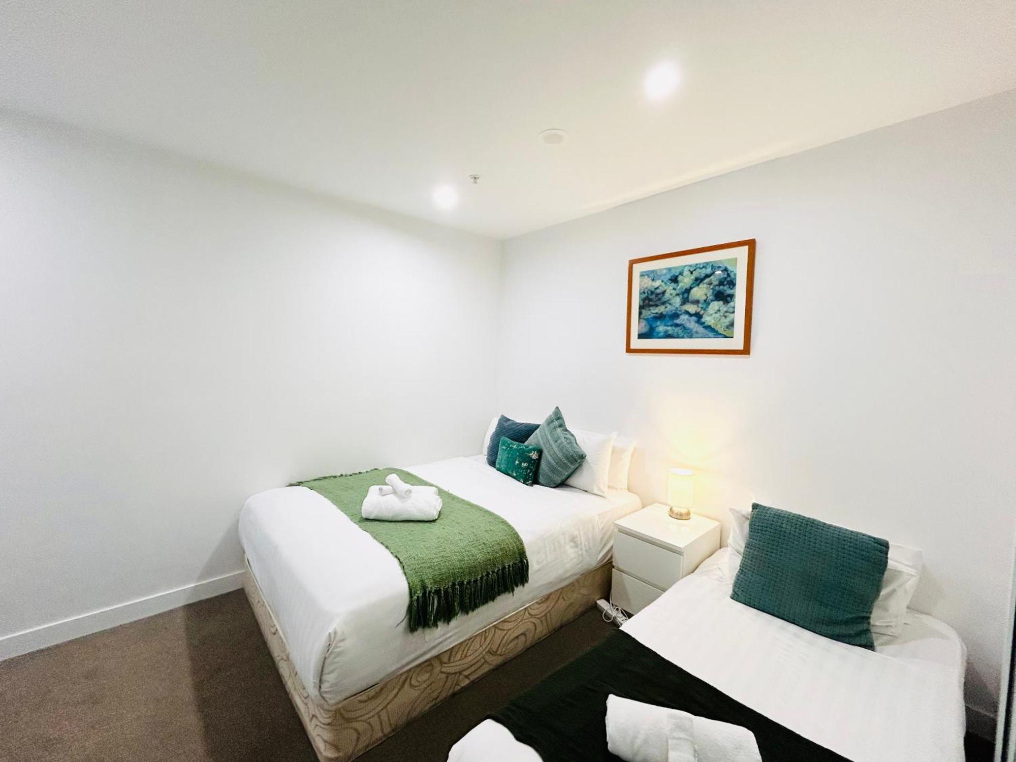 The Escape In Southern Cross Station Apartment Melbourne