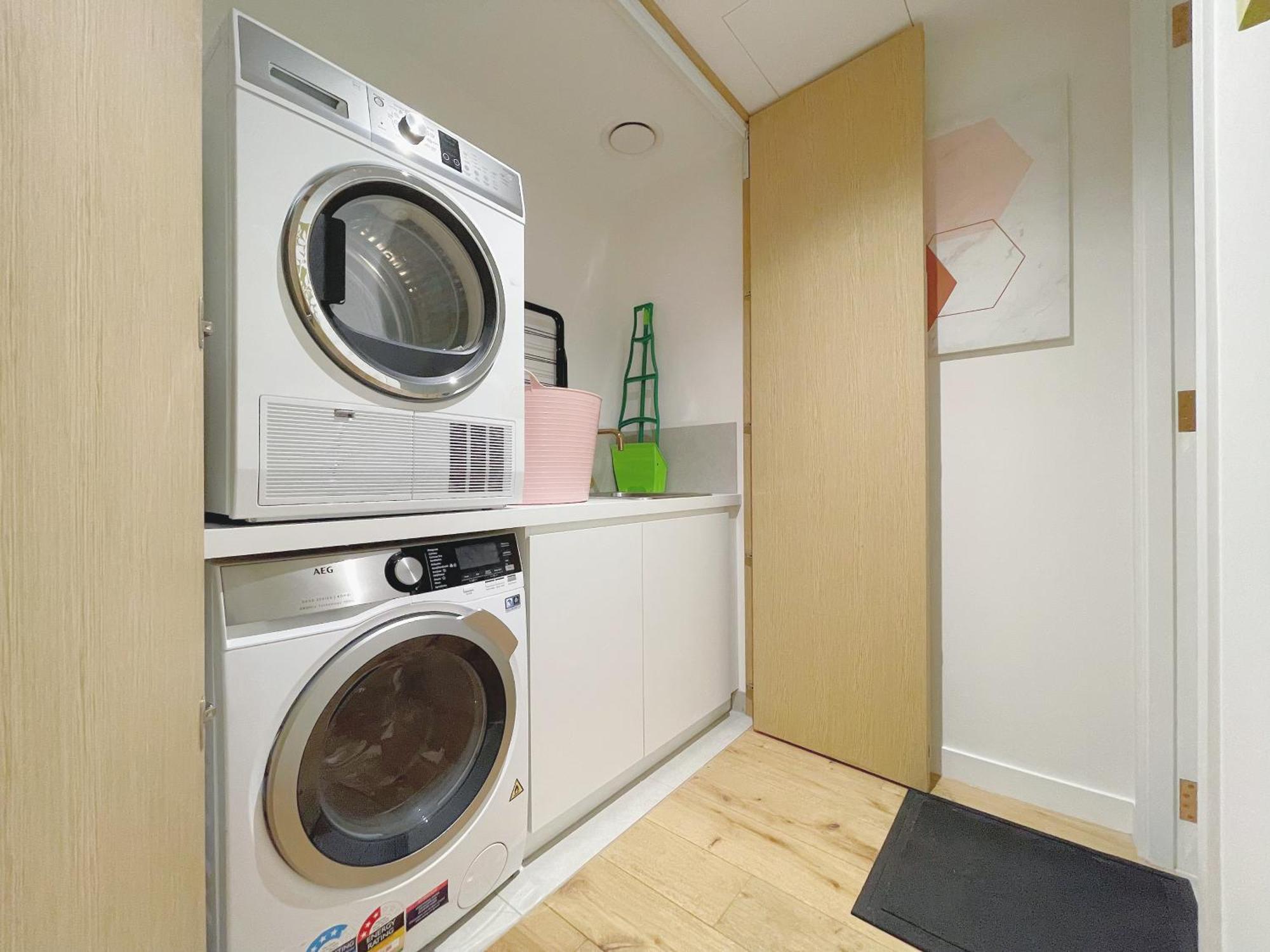 Apartment Collins House 2b By Goodlive