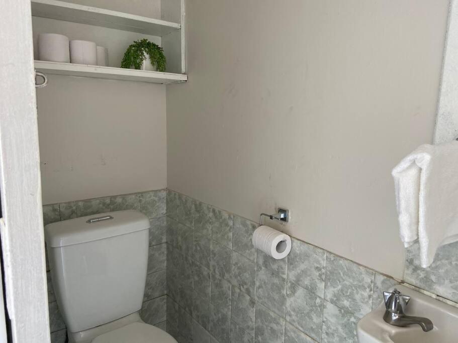 D122 Lovely London Holiday home