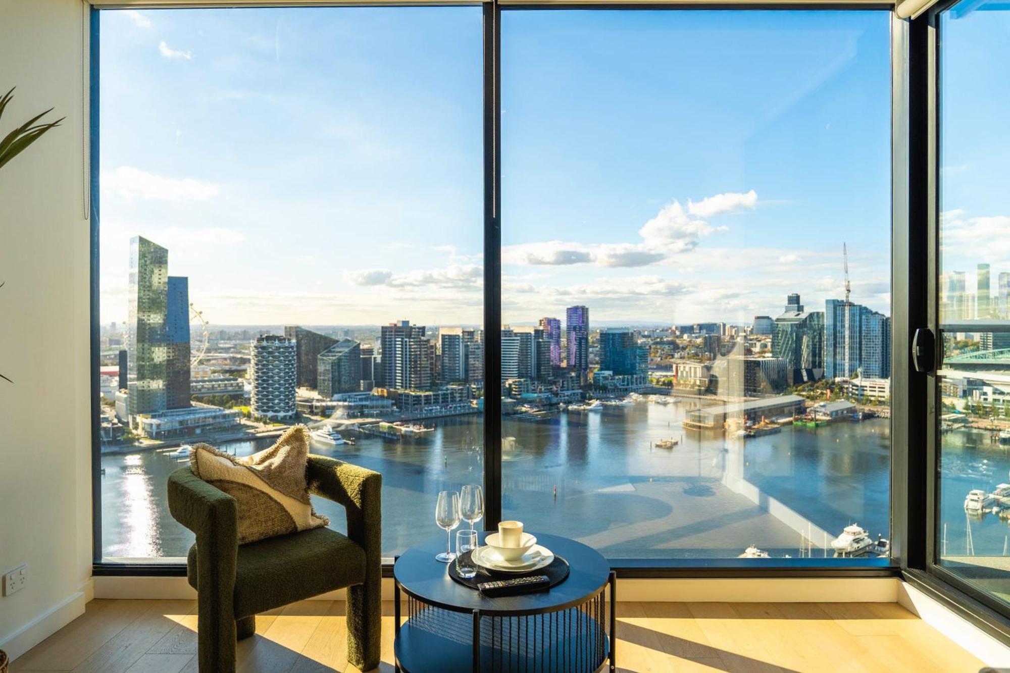 Apartment Brilliant Collins Wharf Waterfront Melbourne