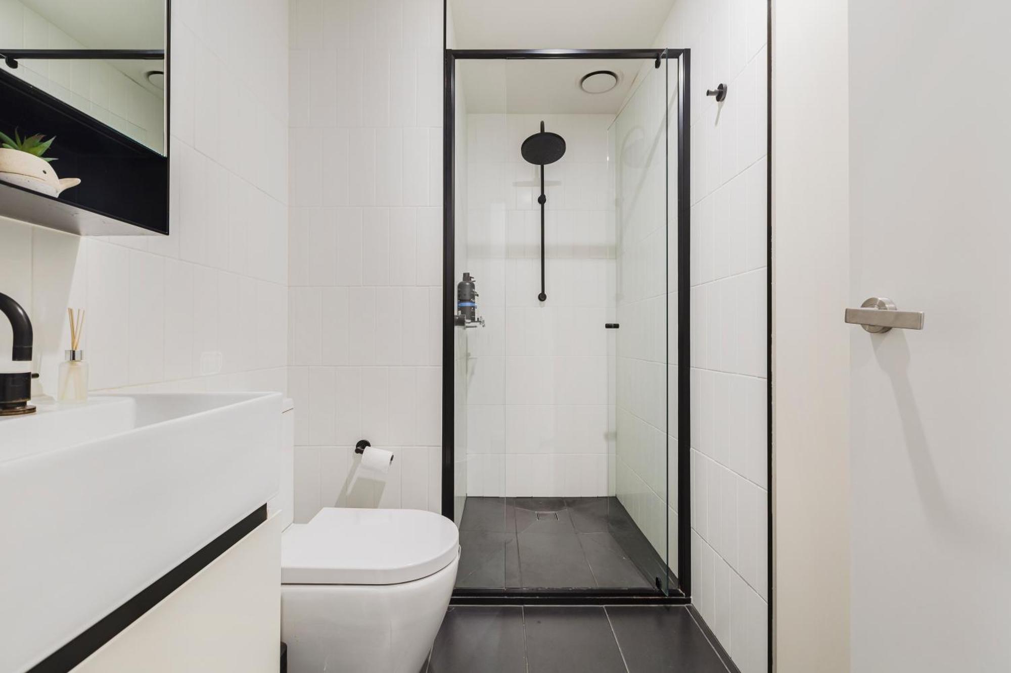 Apartment Cbd Oasis Free Parking Wifi Theatre Chntwn Trams Melbourne