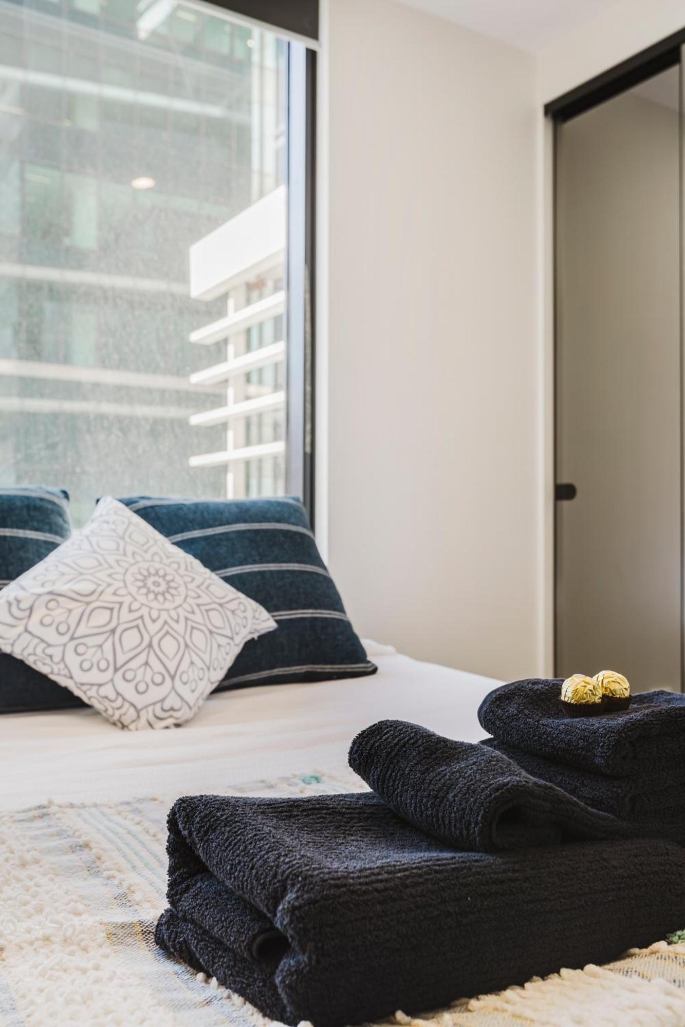 Cbd Oasis Free Parking Wifi Theatre Chntwn Trams Apartment Melbourne