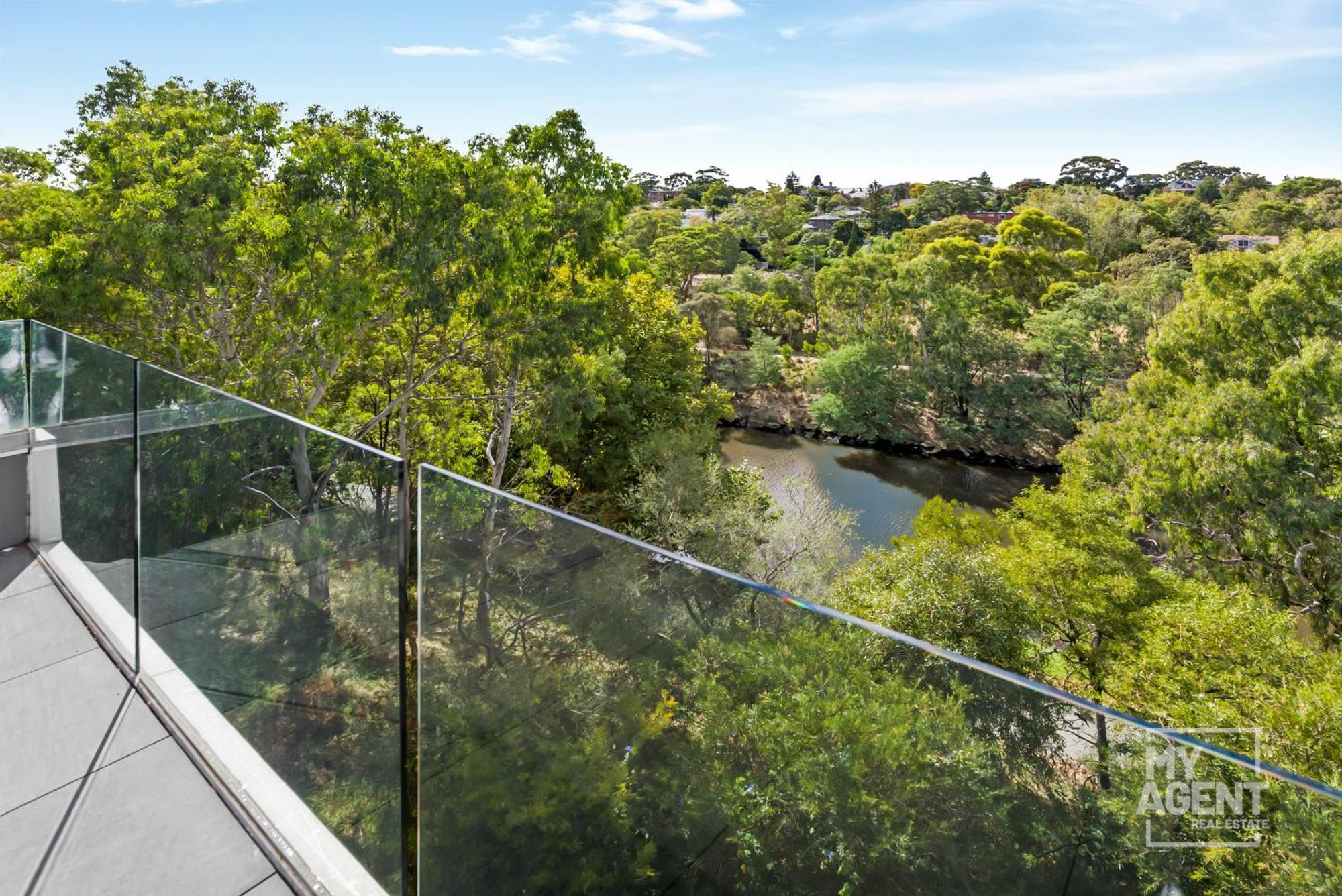 Apartment Richmond On The River, Sleeps 6 *