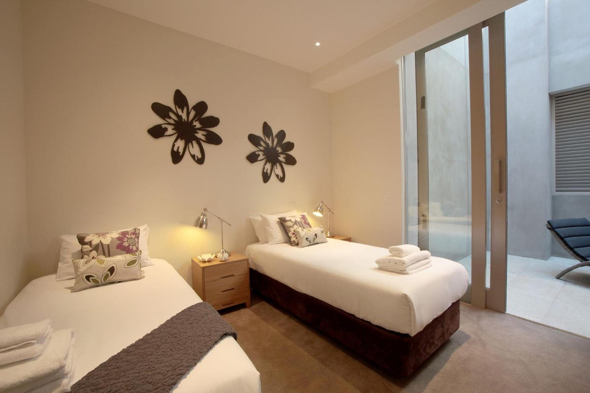 Boutique - The Apartment