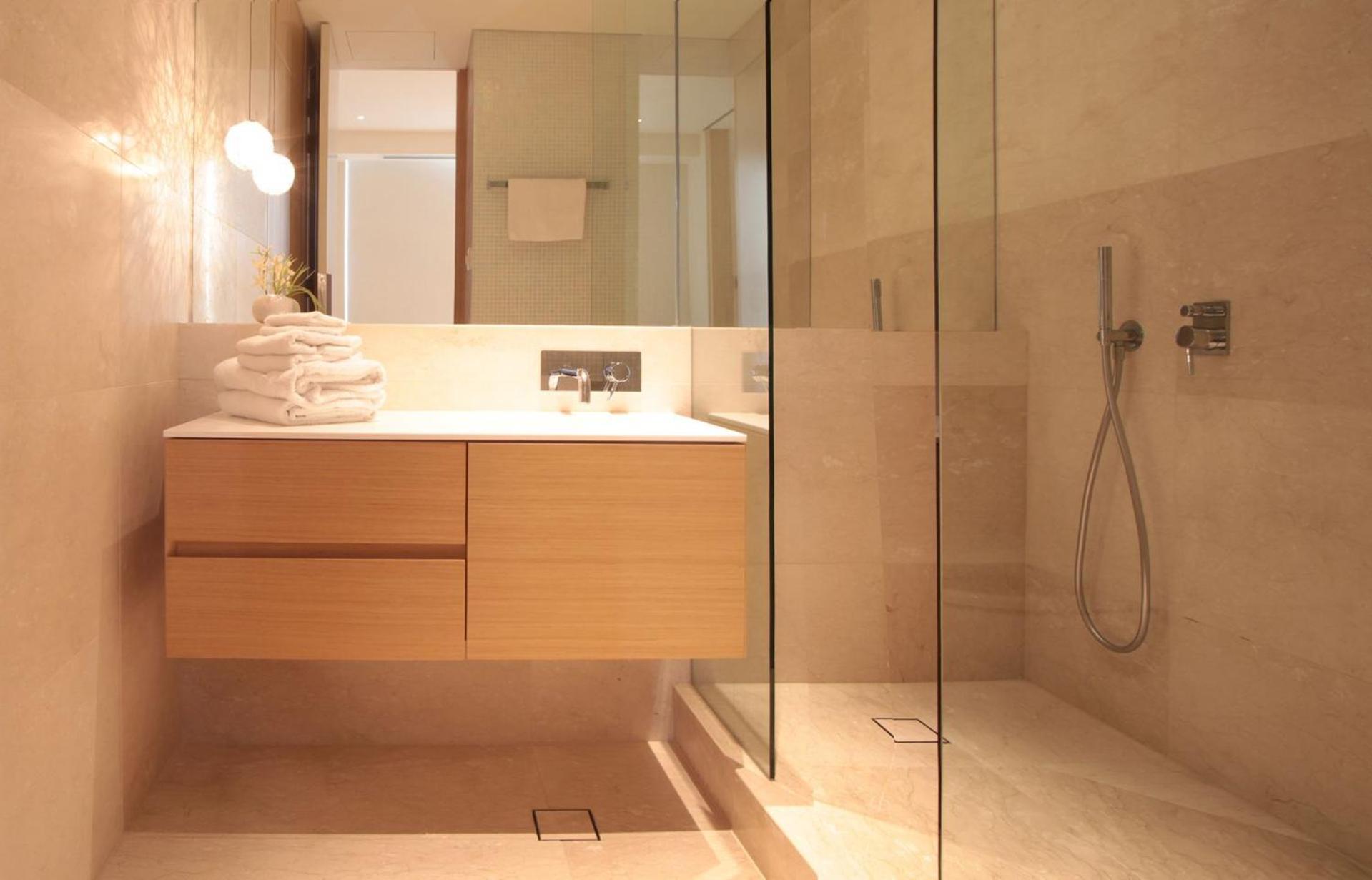 Boutique - The Apartment *