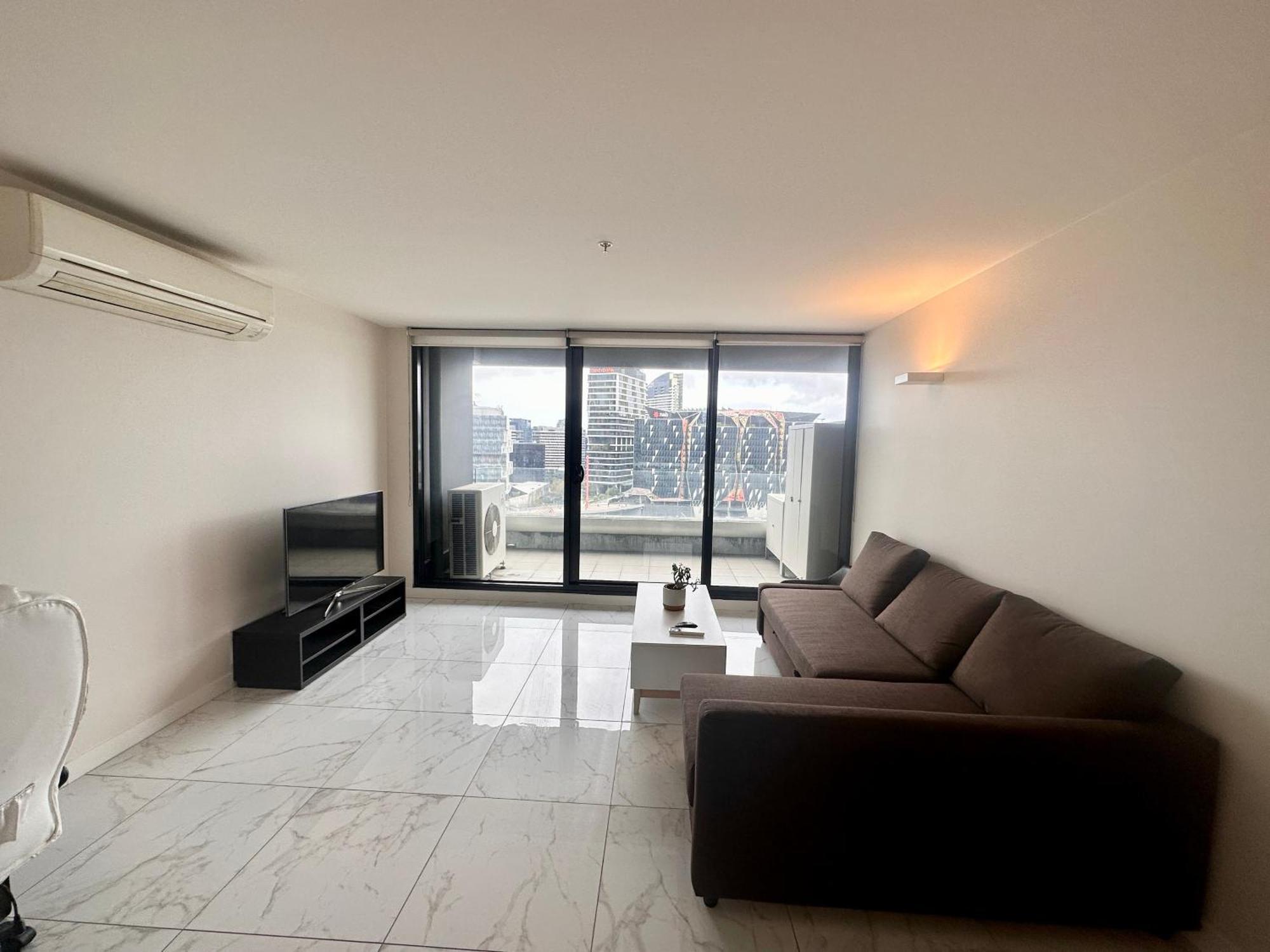 Apartment With Great Skyline Views, 1 Bed 1 Sofa-bed, 1 Bath