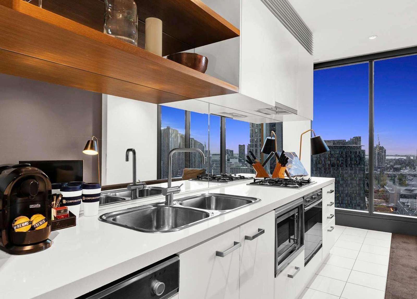 Corporate Keys - Freshwater Place Aparthotel 4*