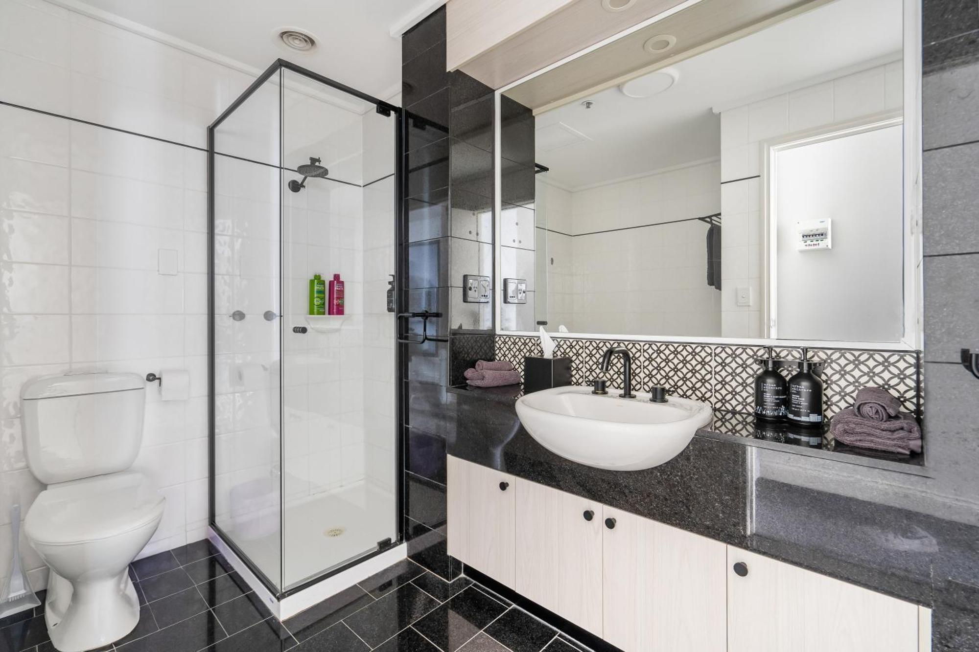 Apartment Style And Convenience On Little Bourke *
