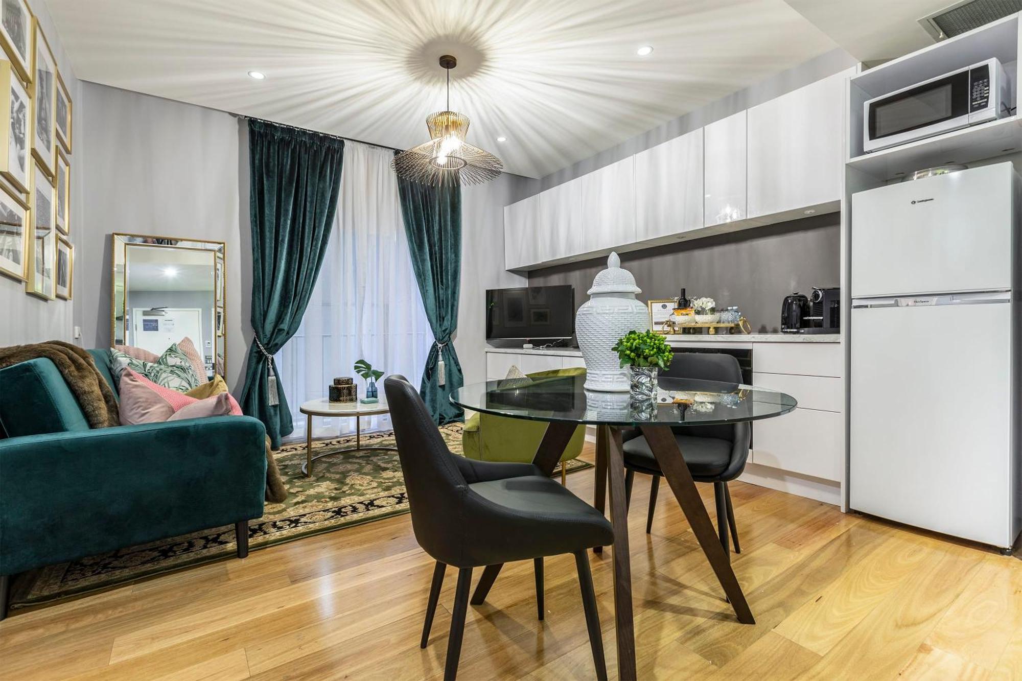 Vaquay Mon Tresor In Cbd Holiday home Melbourne