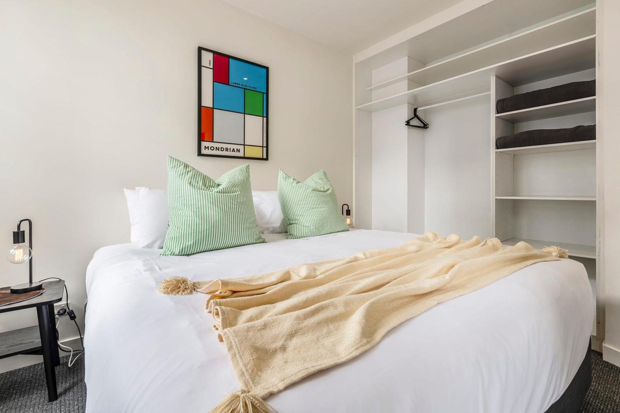 Vaquay Warehouse 33 In Cbd Holiday home *