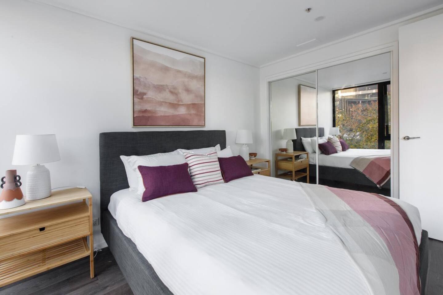 Kavanagh Breeze - Effortless Southbank Lifestyle