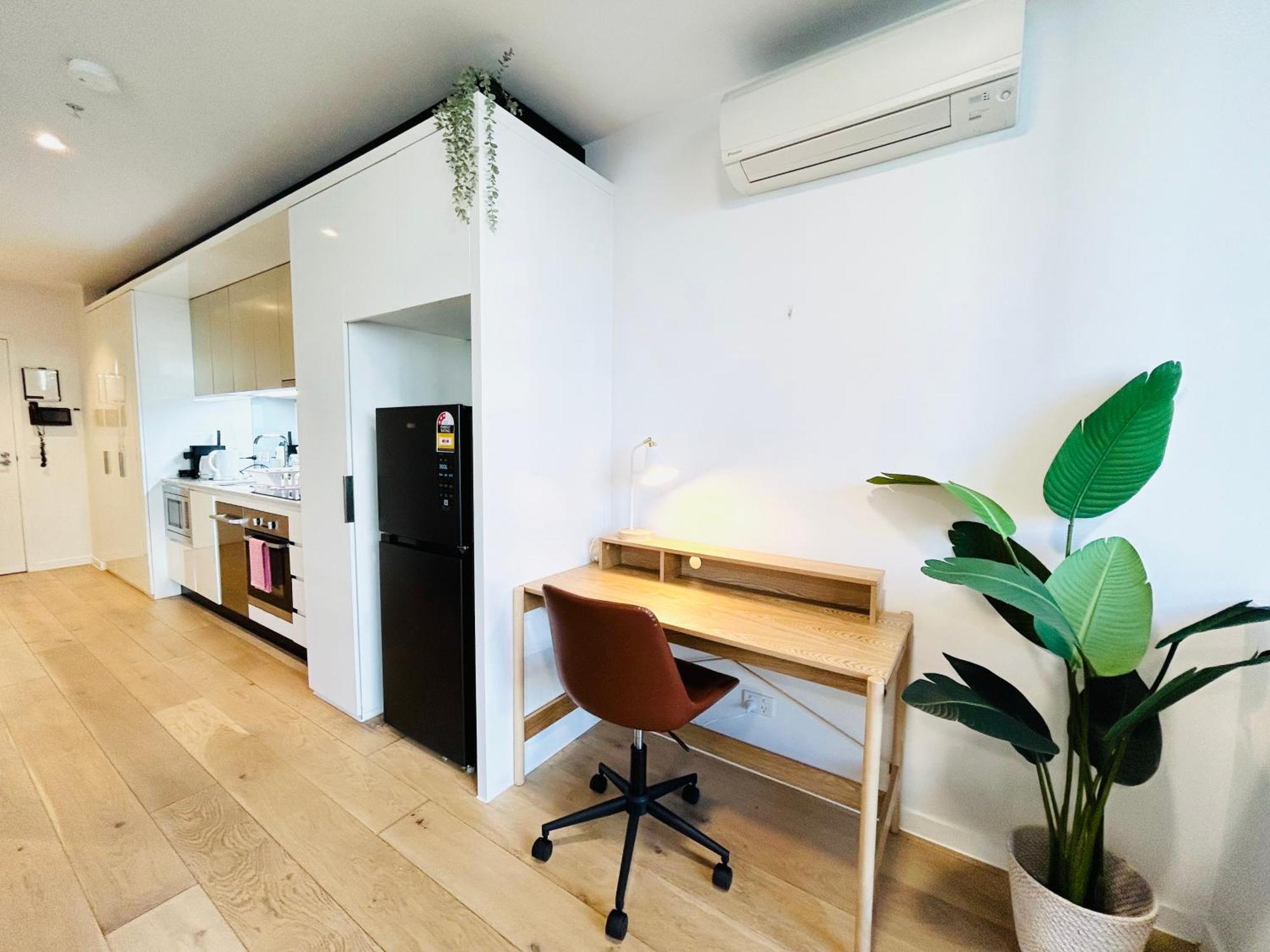 The Escape In Southern Cross Station Apartment Melbourne