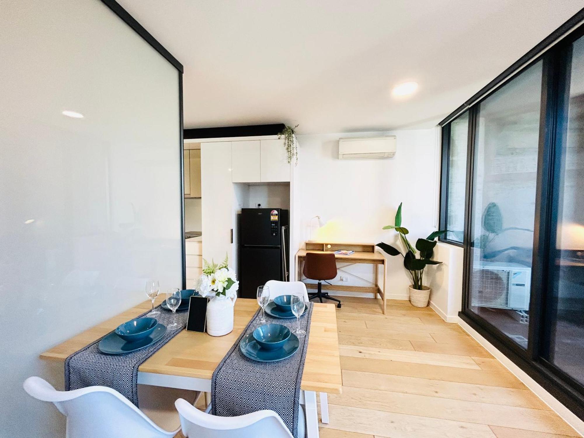 The Escape In Southern Cross Station Apartment Melbourne