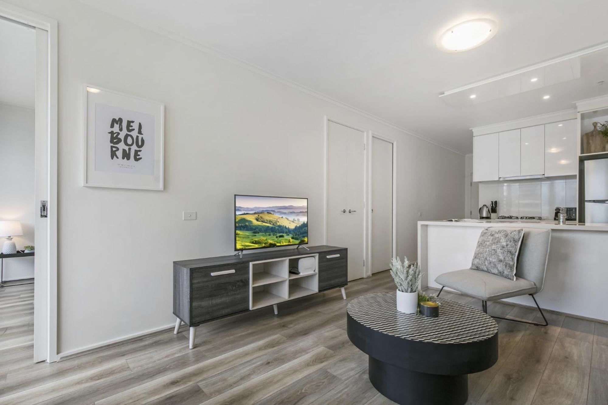 Spacious Family Haven Near Centre Apartment