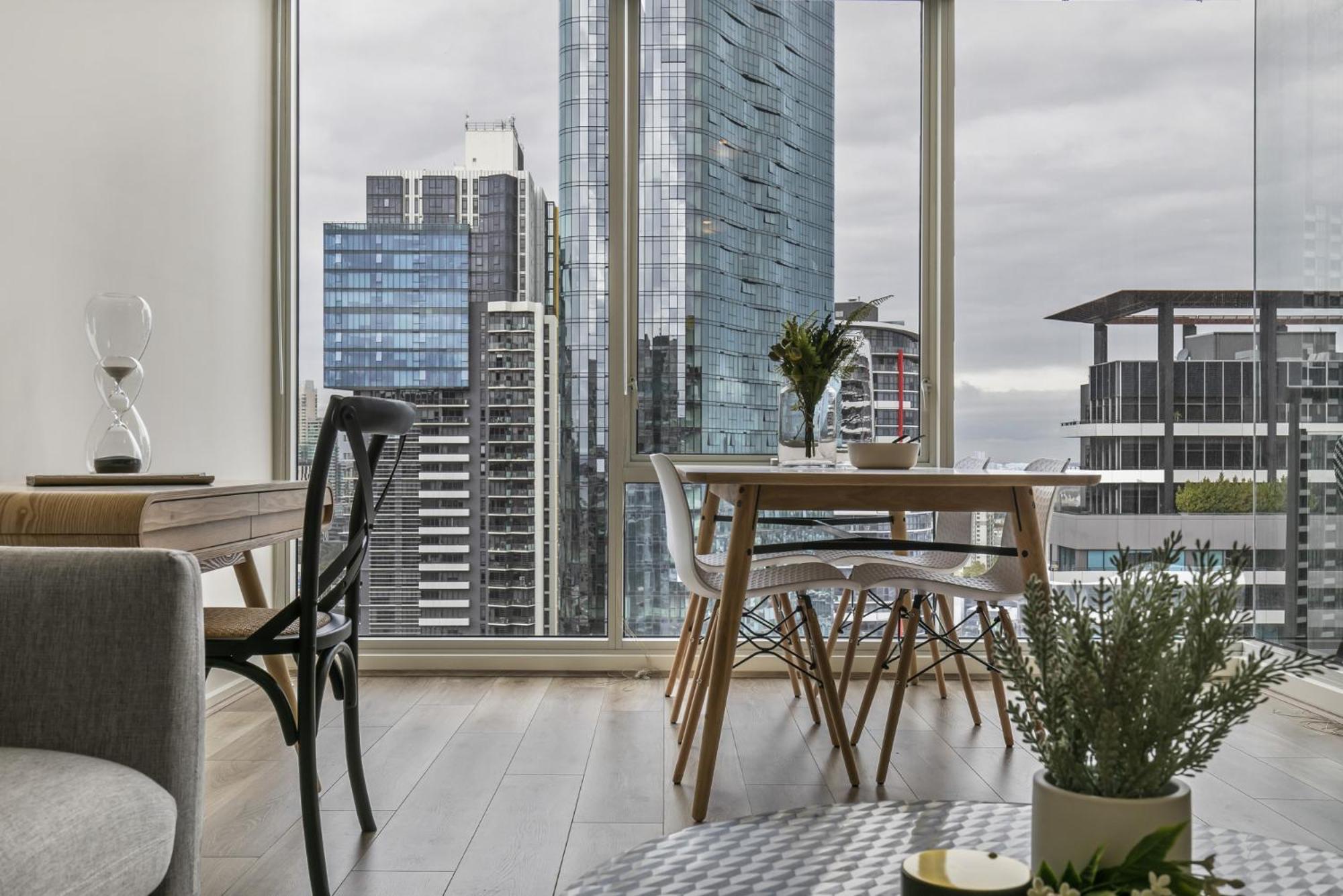Spacious Family Haven Near Centre