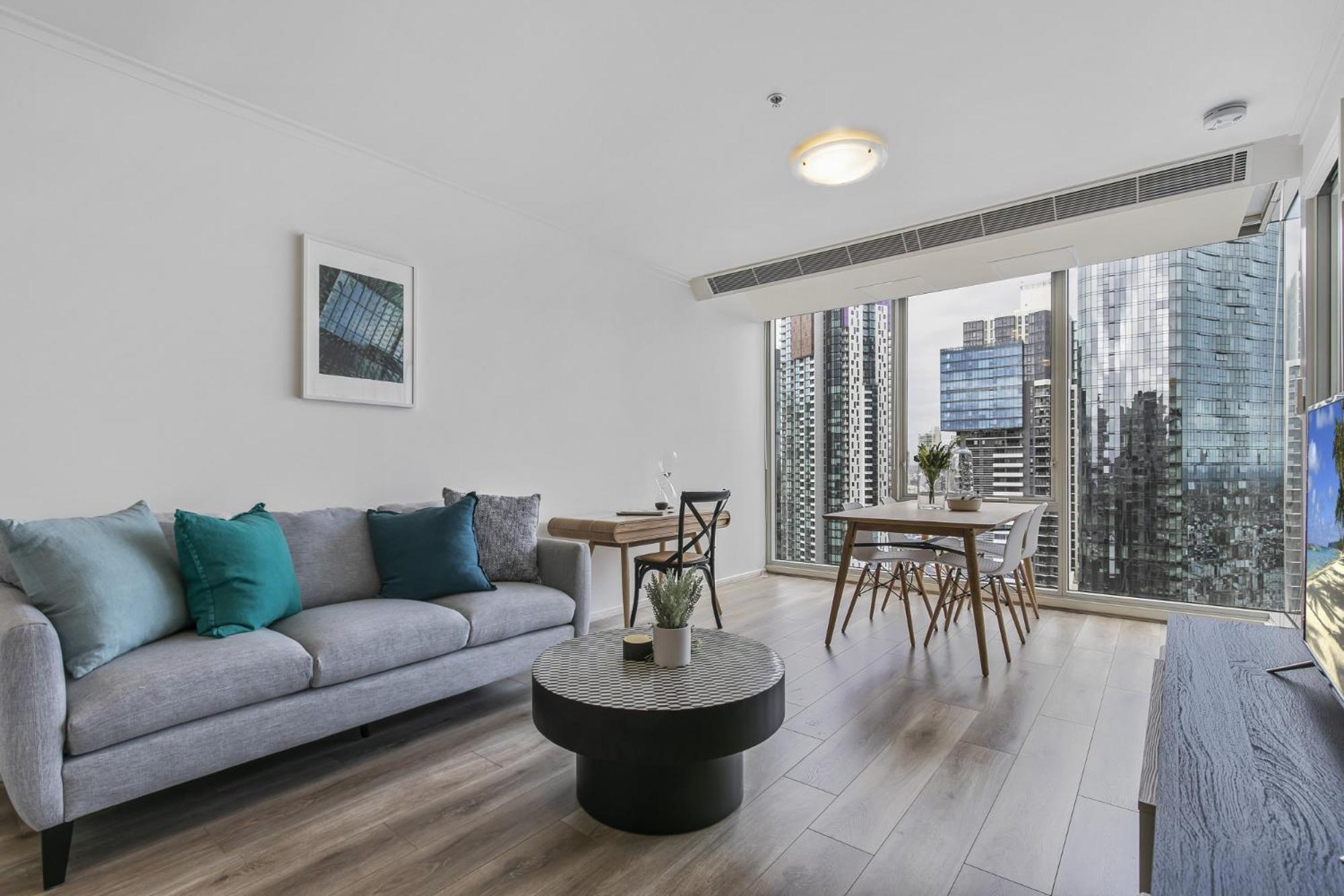 Spacious Family Haven Near Centre Apartment