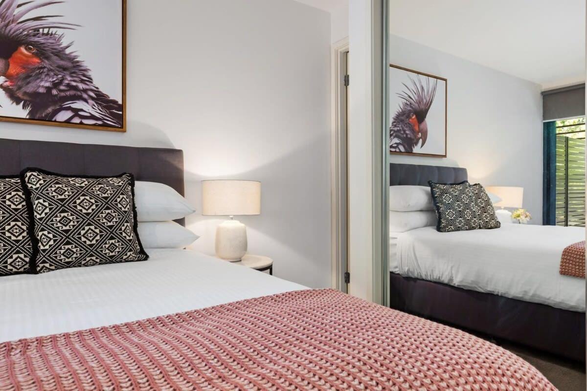 Chic 2-bed Oasis In South Melbourne's Heart Melbourne