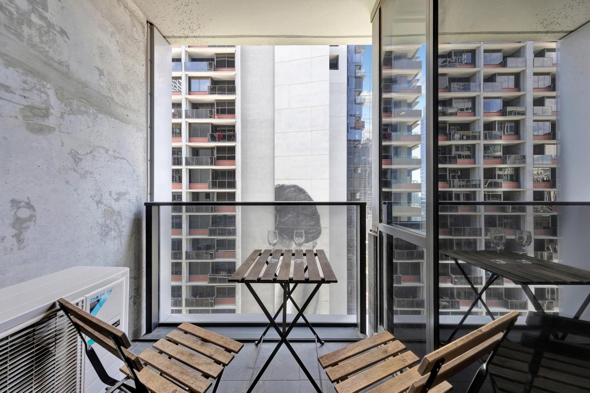 Manhattan Modern At Southern Cross *