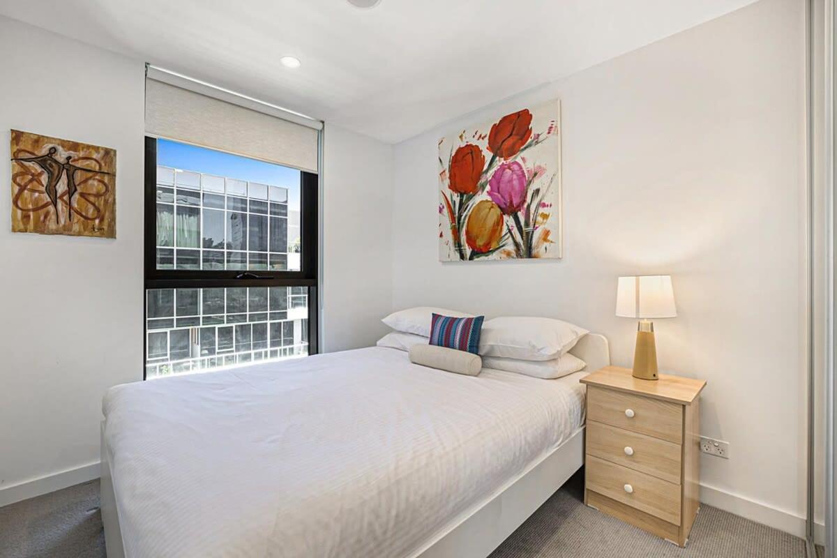 Apartment 2-bed Unit With Balcony Near Southbank Restaurants *