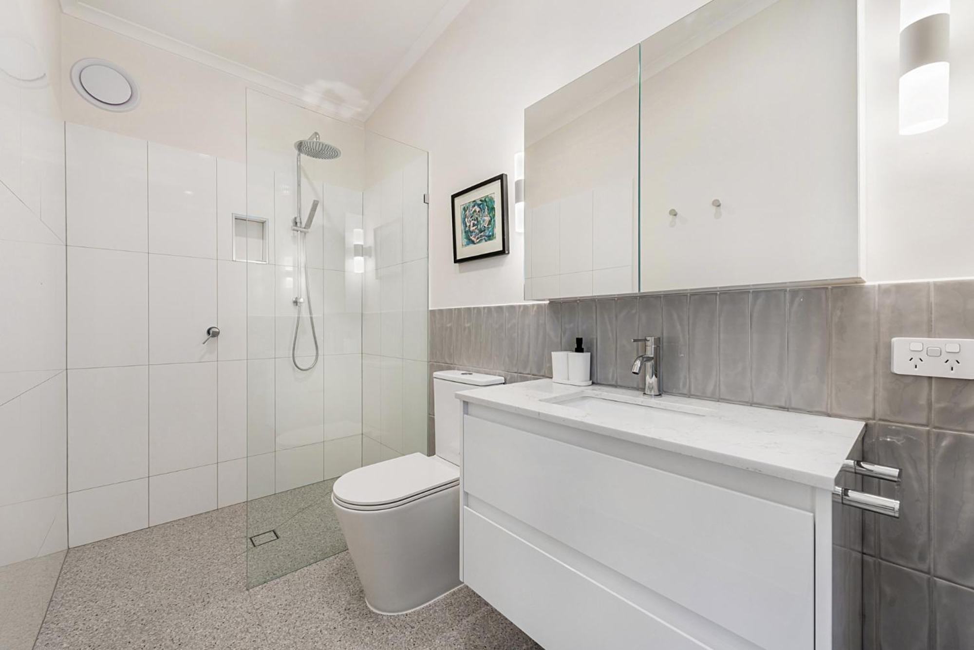Incredible Balcony Duplex In The Heart Of Fitzroy Apartment Melbourne
