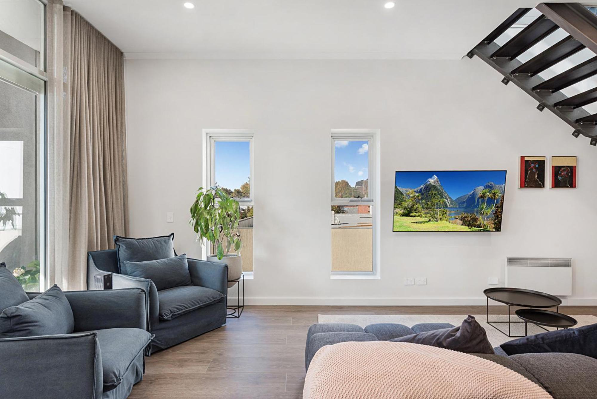 Incredible Balcony Duplex In The Heart Of Fitzroy * Melbourne