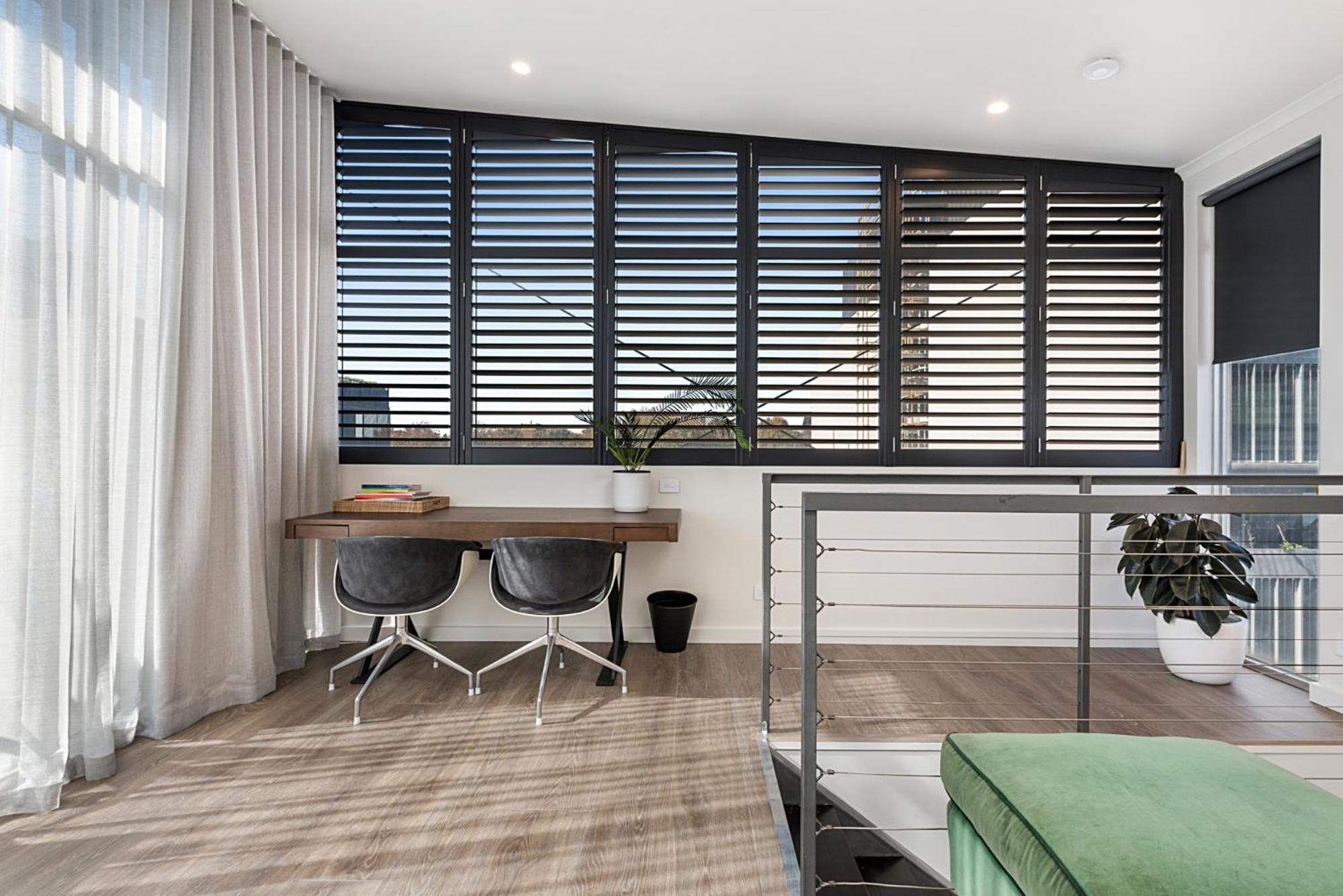 Incredible Balcony Duplex In The Heart Of Fitzroy Apartment *