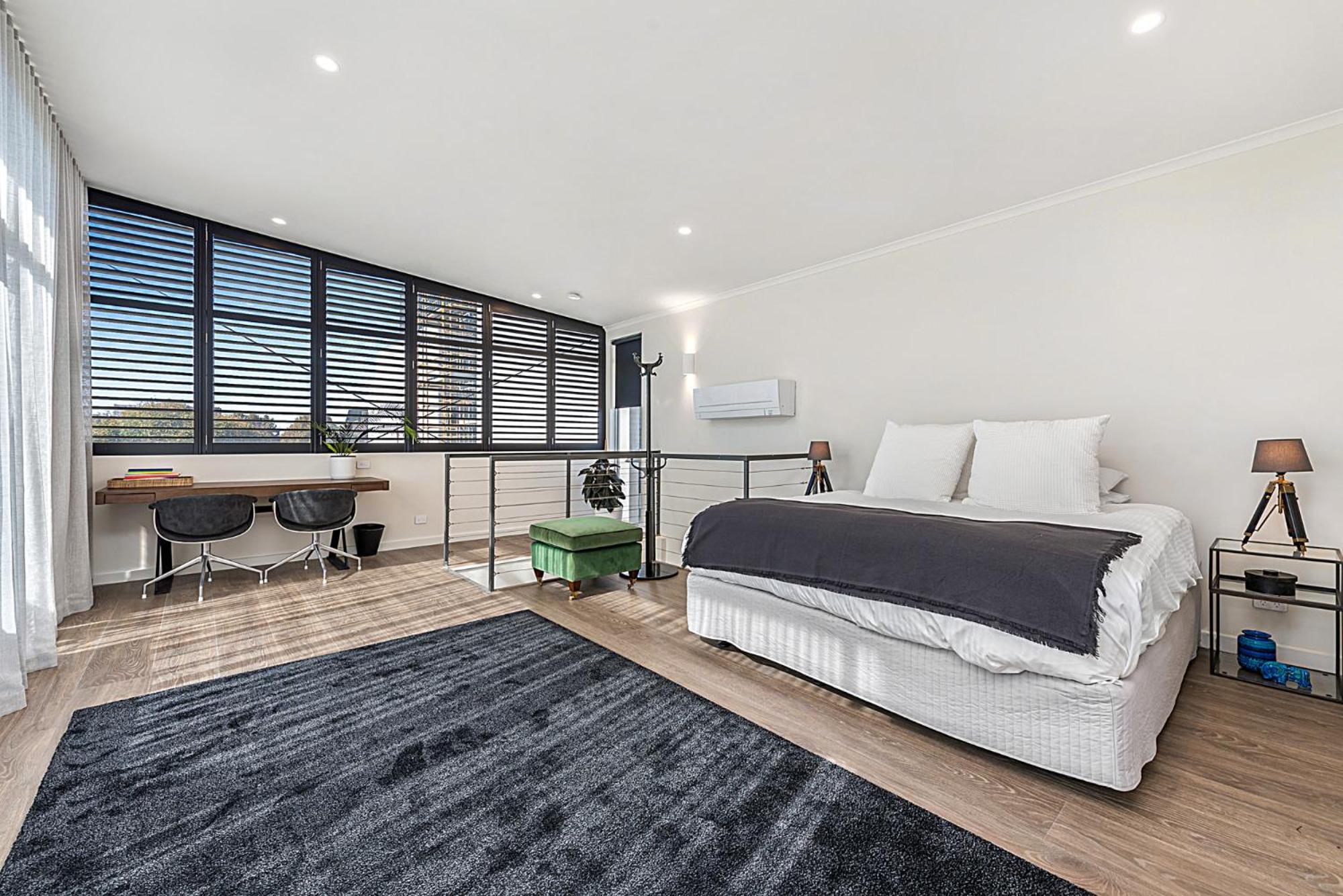 Apartment Incredible Balcony Duplex In The Heart Of Fitzroy Melbourne