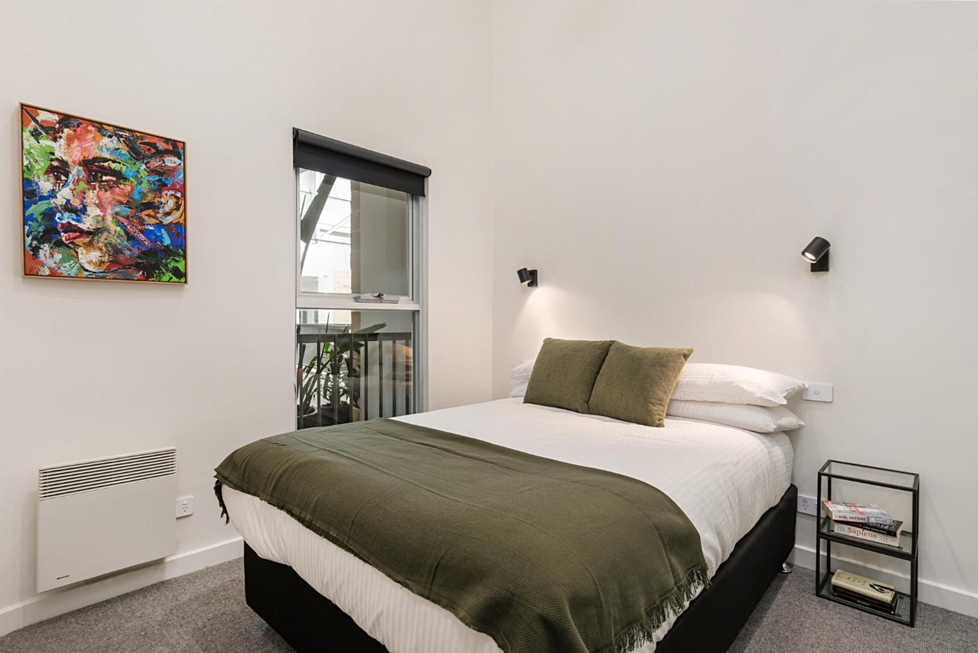 Incredible Balcony Duplex In The Heart Of Fitzroy Apartment